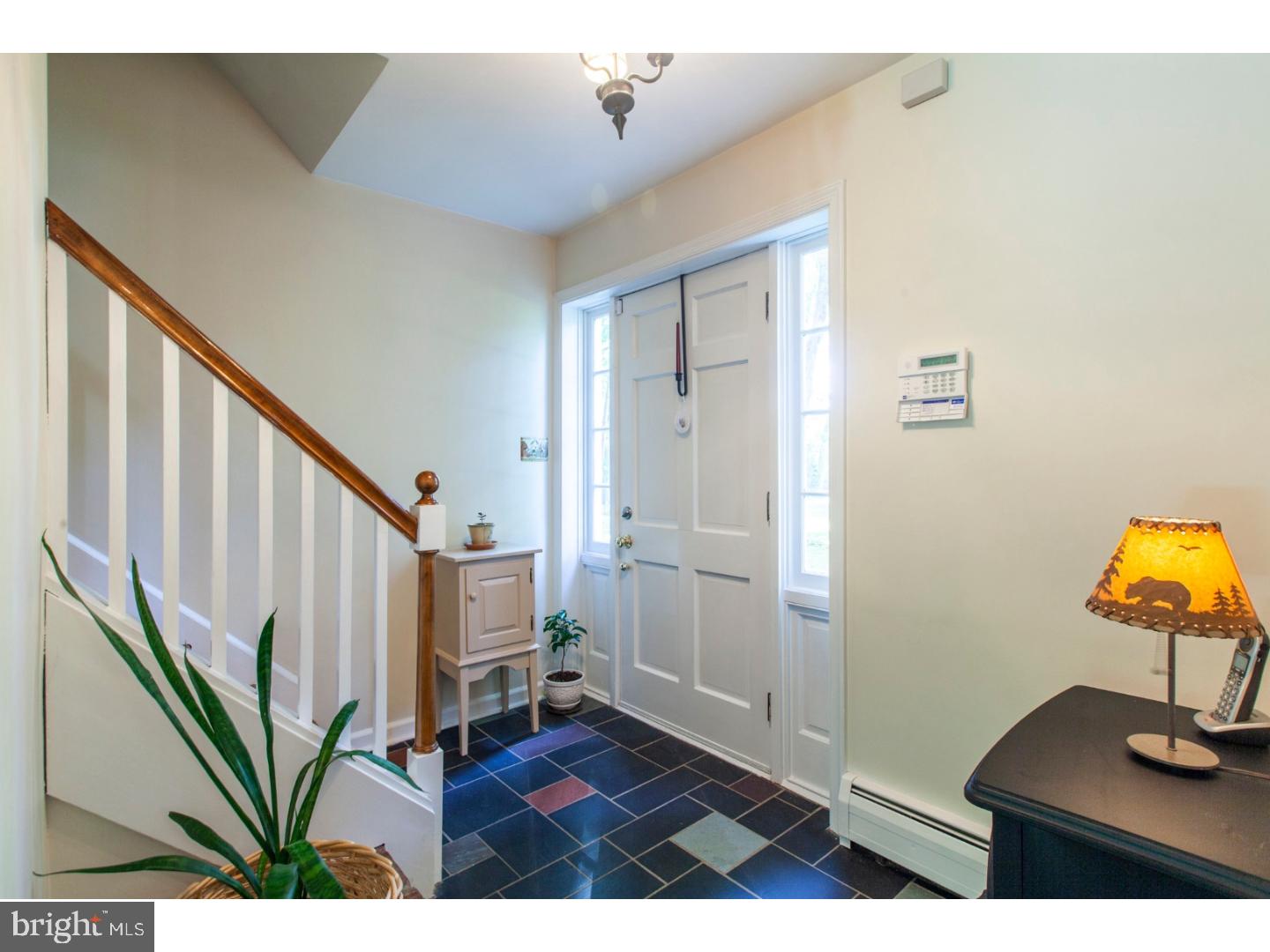 857 Store Road Harleysville, PA 19438 - Photo 13 of 24 Foyer