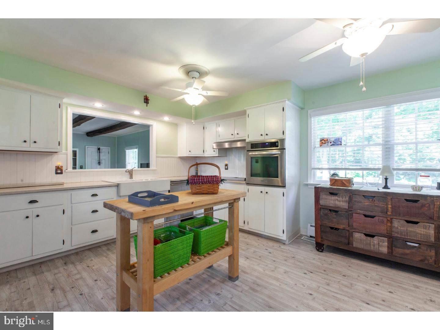 857 Store Road Harleysville, PA 19438 - Photo 18 of 24 Kitchen