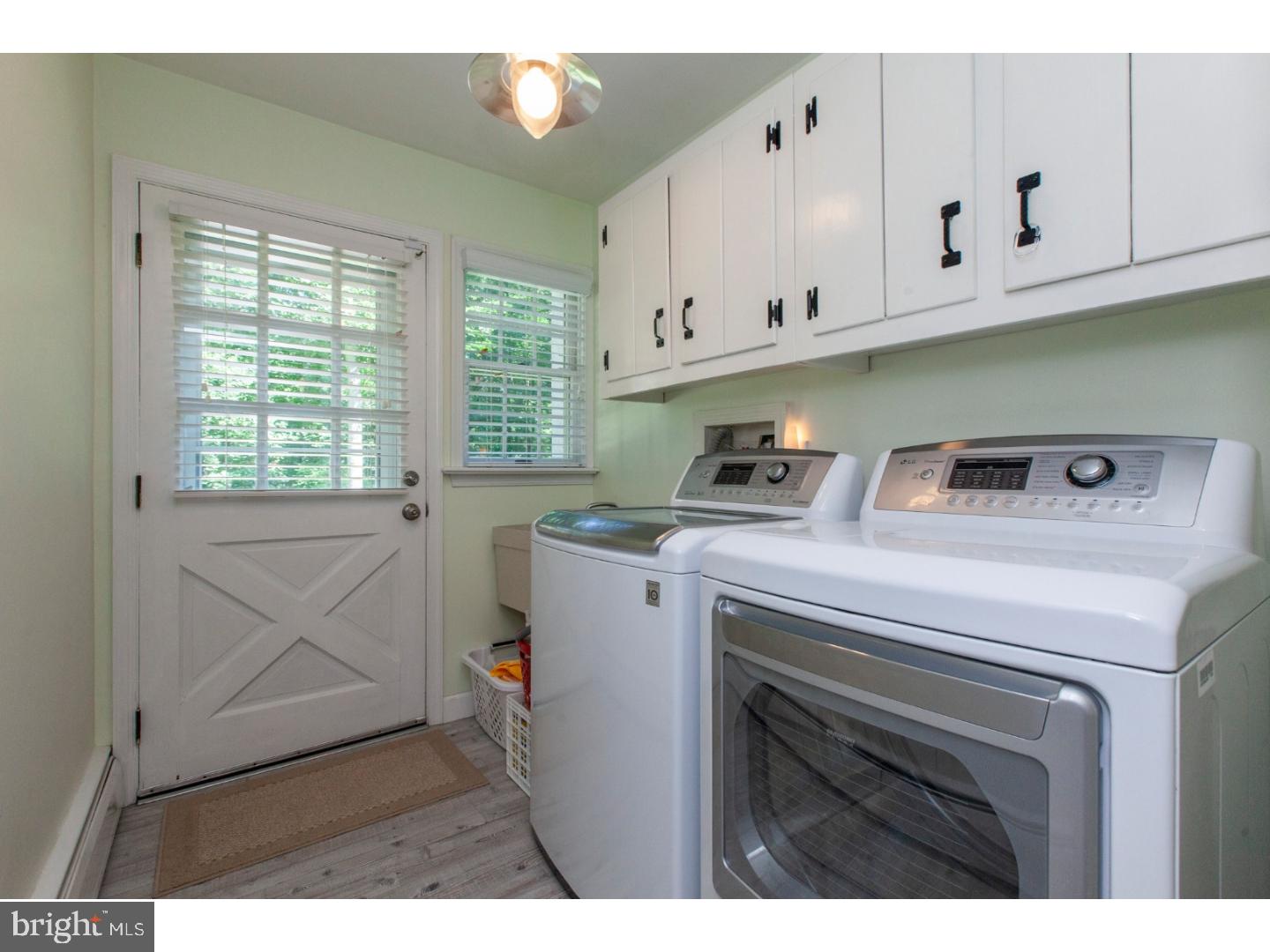 857 Store Road Harleysville, PA 19438 - Photo 21 of 24 Laundry Room