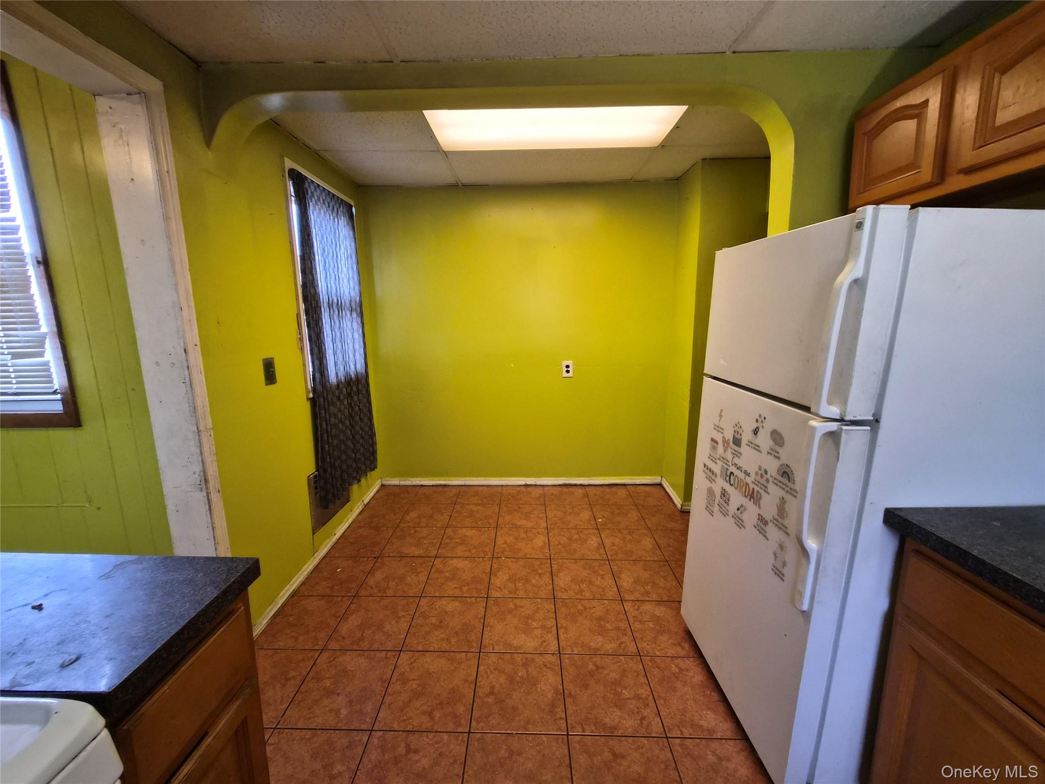 173-43 103rd Road Queens, NY 11433 - Photo 7 of 19