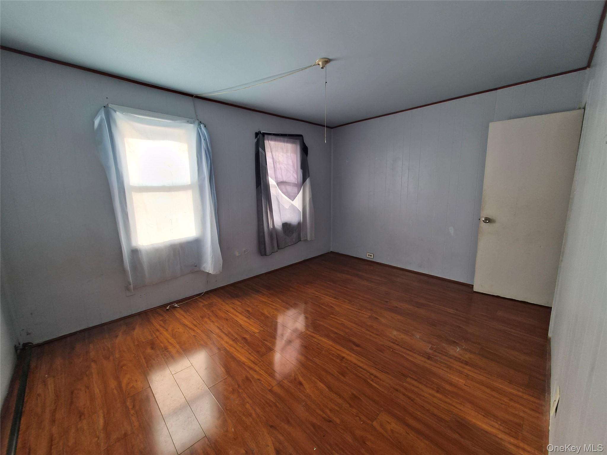 173-43 103rd Road Queens, NY 11433 - Photo 9 of 19