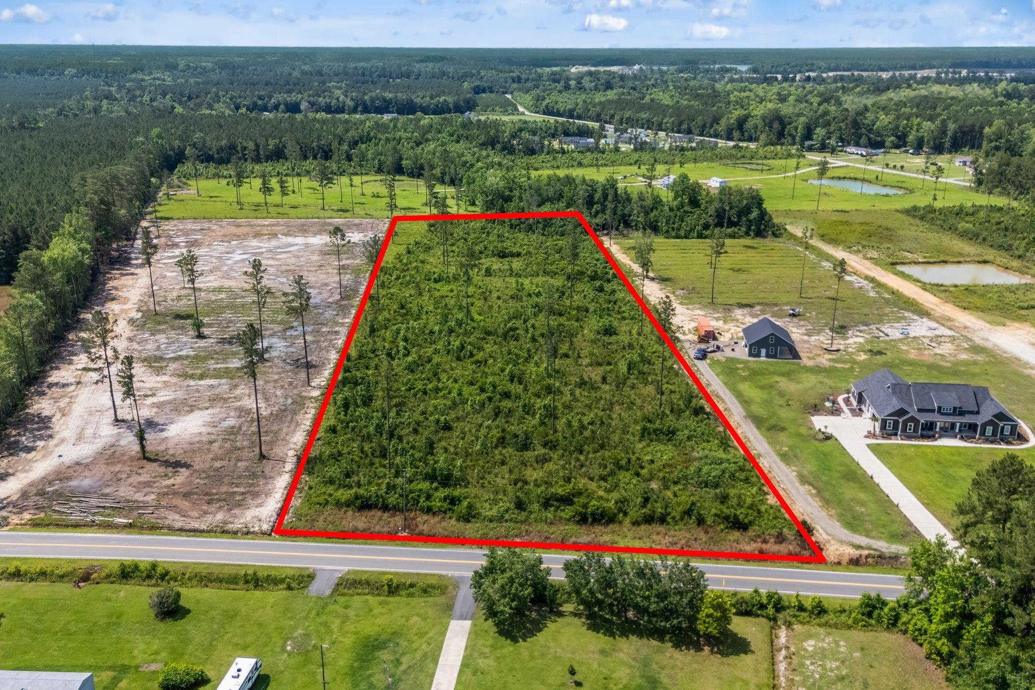 622 Hulls Island Road Loris, SC 29569 - Photo 2 of 38