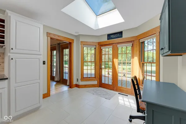 $1,150,000 | 4680 South 1000th Street West, Rensselaer, IN 47978