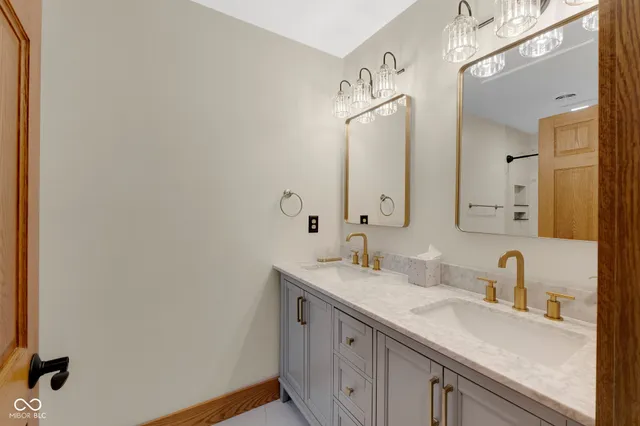 $1,150,000 | 4680 South 1000th Street West, Rensselaer, IN 47978