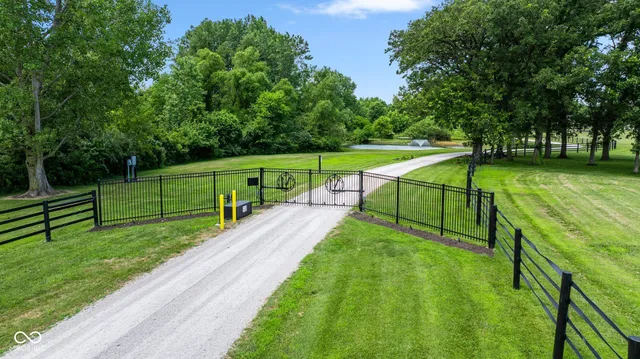 $1,150,000 | 4680 South 1000th Street West, Rensselaer, IN 47978