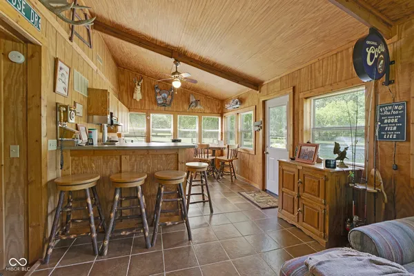 $1,150,000 | 4680 South 1000th Street West, Rensselaer, IN 47978