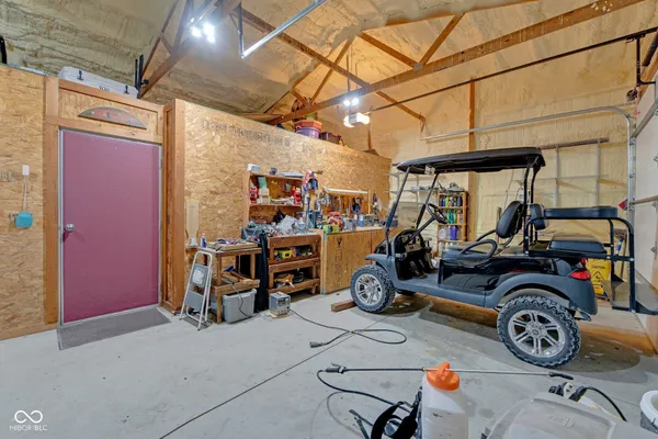 $1,150,000 | 4680 South 1000th Street West, Rensselaer, IN 47978