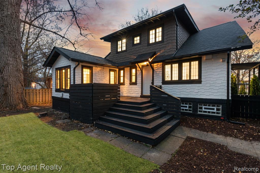 784 Barrington Road Grosse Pointe Park, MI 48230 - Photo 41 of 58