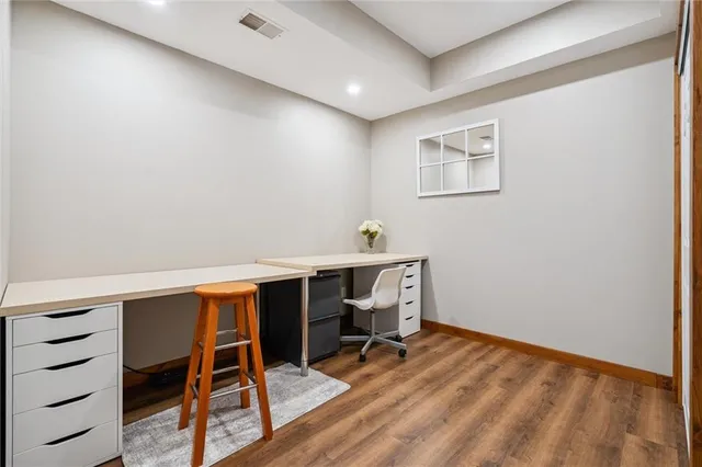 $675,000 | 389 Northwest 1851st Road, Kingsville, MO 64061