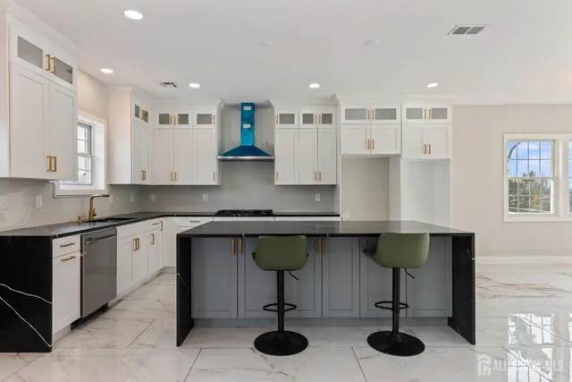 $1,325,000 | 1855 Woodland Avenue, Edison, NJ 08820