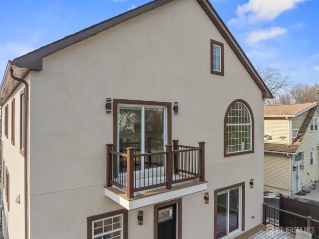 $1,325,000 | 1855 Woodland Avenue, Edison, NJ 08820