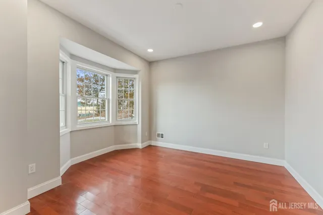 $1,325,000 | 1855 Woodland Avenue, Edison, NJ 08820