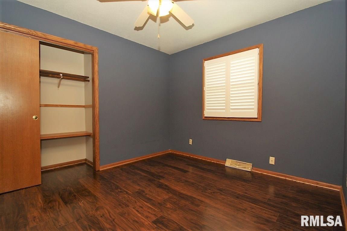3311 Maplecrest Road Bettendorf, IA 52722 - Photo 19 of 24 Gallery Image 19