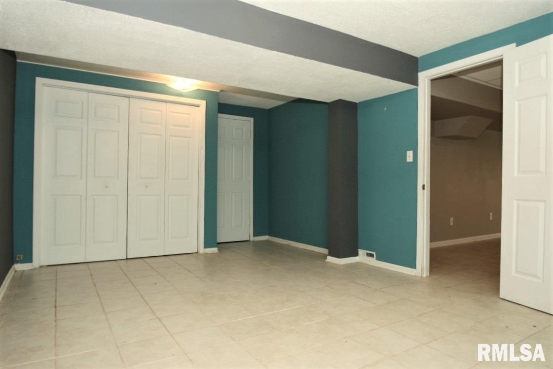 3311 Maplecrest Road Bettendorf, IA 52722 - Photo 22 of 24 Gallery Image 22