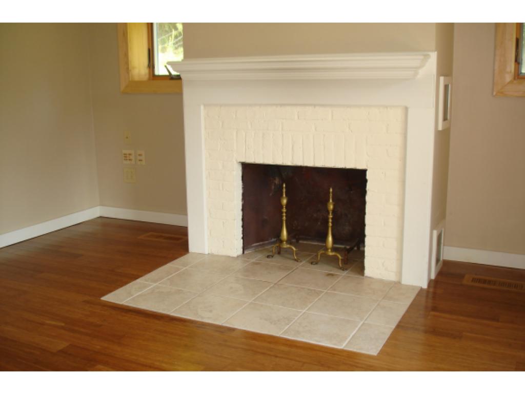 378 Foster Hill Road Henniker, NH 03242 - Photo 10 of 22 Gallery Image 10