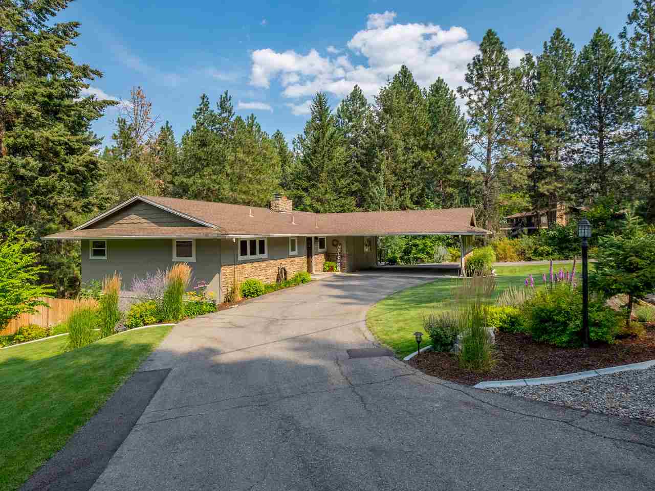 12715 East Apache Pass Road Spokane, WA 99206 - Photo 2 of 20 Gallery Image 2