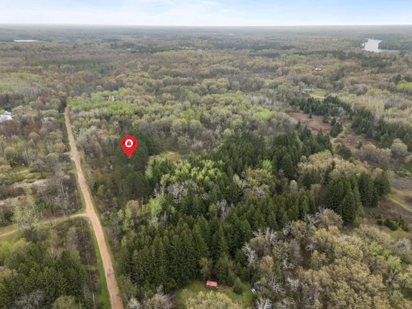 $140,000 | N9416 Highline Lane, Crivitz, WI 54114