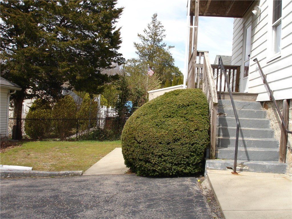 705 Mendon Road Woonsocket, RI 02895 - Photo 23 of 26