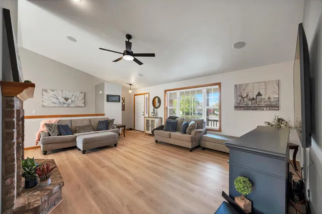 $539,900 | 4011 Garrett Street, De Pere, WI 54115