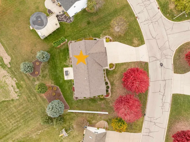 $539,900 | 4011 Garrett Street, De Pere, WI 54115