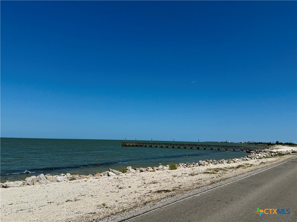 38 Chumley Port Lavaca, TX 77979 - Photo 11 of 39