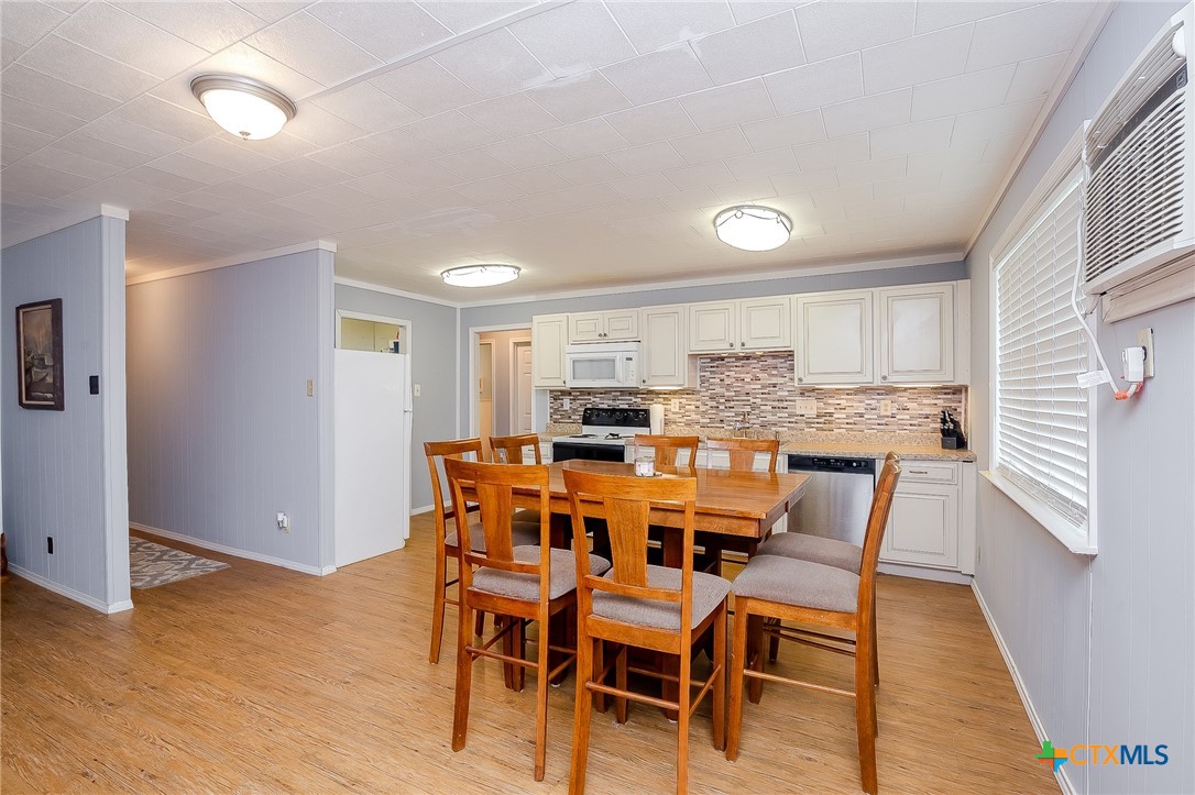 38 Chumley Port Lavaca, TX 77979 - Photo 19 of 39