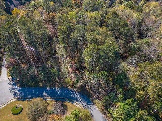 a view of an outdoor space and a yard