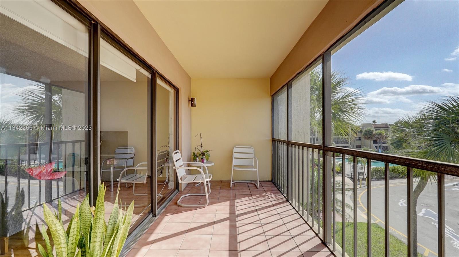 Racquet Club Apartments at Bonaventure Weston, FL 33326 - Photo 17 of 26