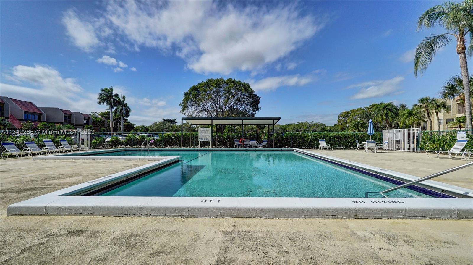Racquet Club Apartments at Bonaventure Weston, FL 33326 - Photo 22 of 26 a view of a basket ball ground