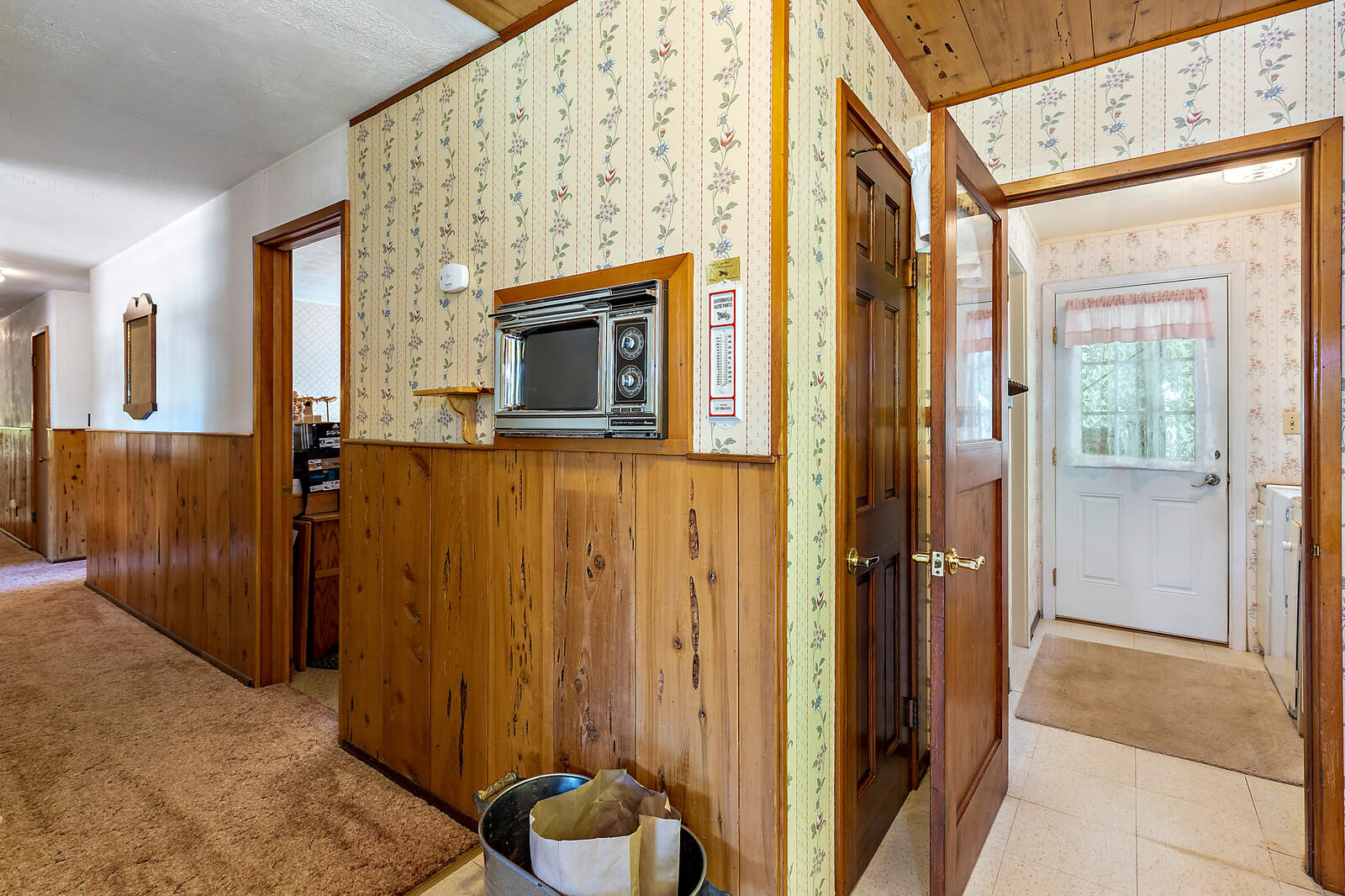 9440 Yank Gulch Road Talent, OR 97540 - Photo 23 of 41 44_YG_35_mls