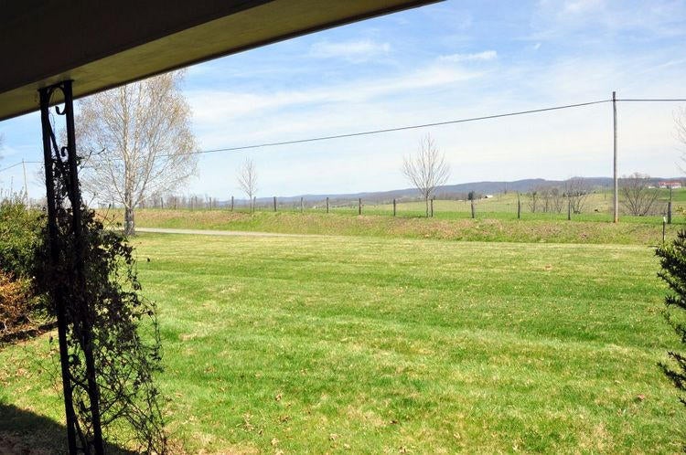 700 Stringtown Road Sinks Grove, WV 24976 - Photo 14 of 60 Gallery Image 14