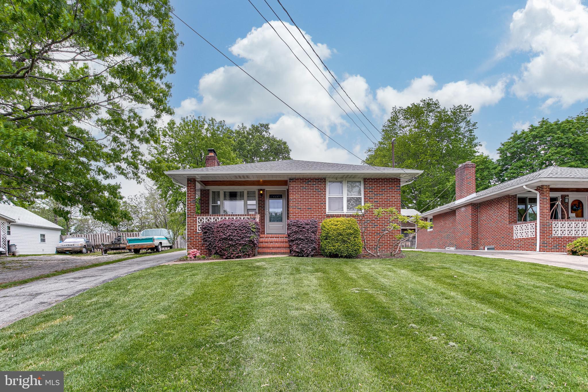 312 Savannah Road Baltimore, MD 21221 - Photo 2 of 29 Welcome to 312-A Savannah Rd!