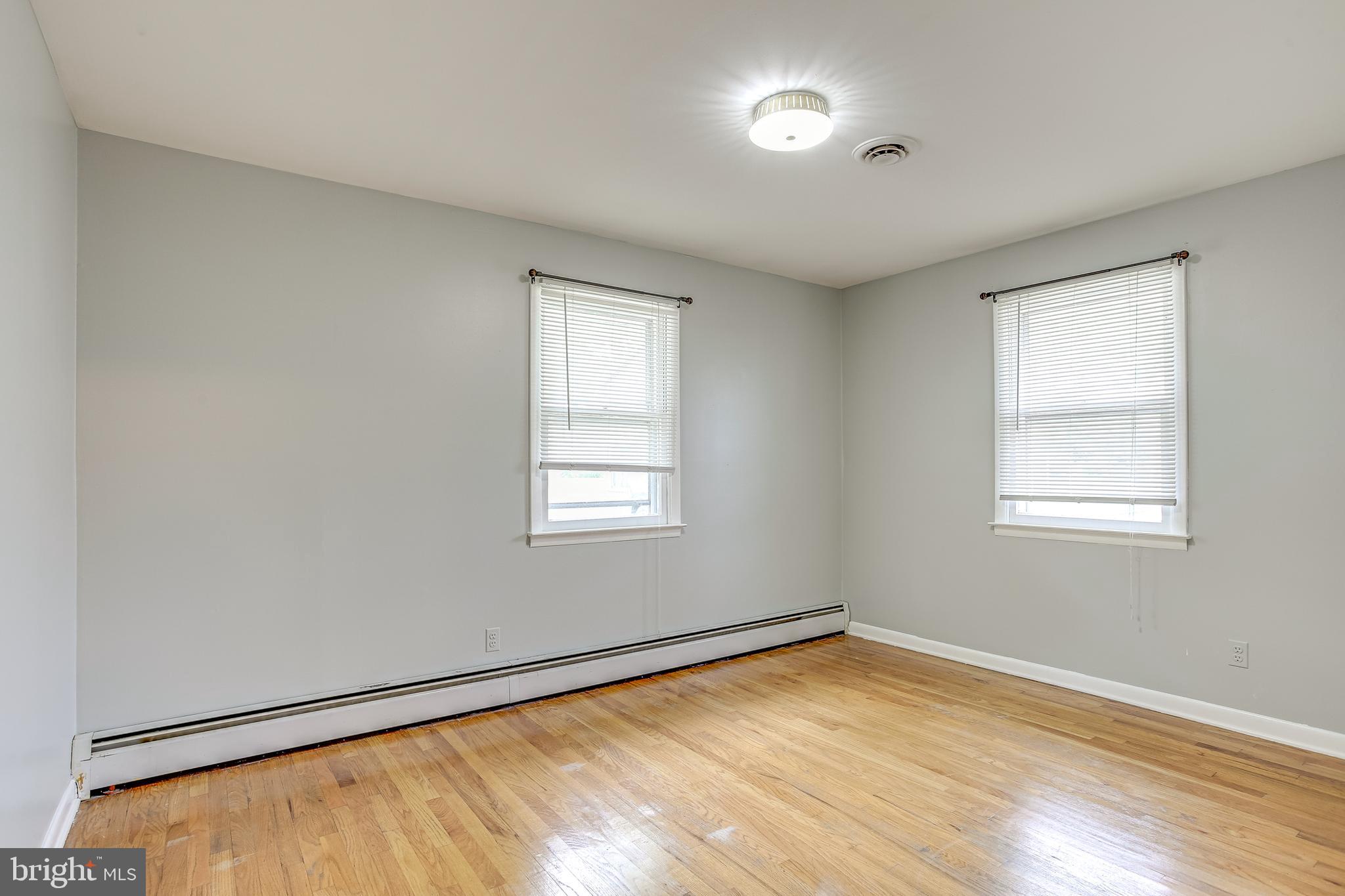 312 Savannah Road Baltimore, MD 21221 - Photo 11 of 29 Bedroom 1