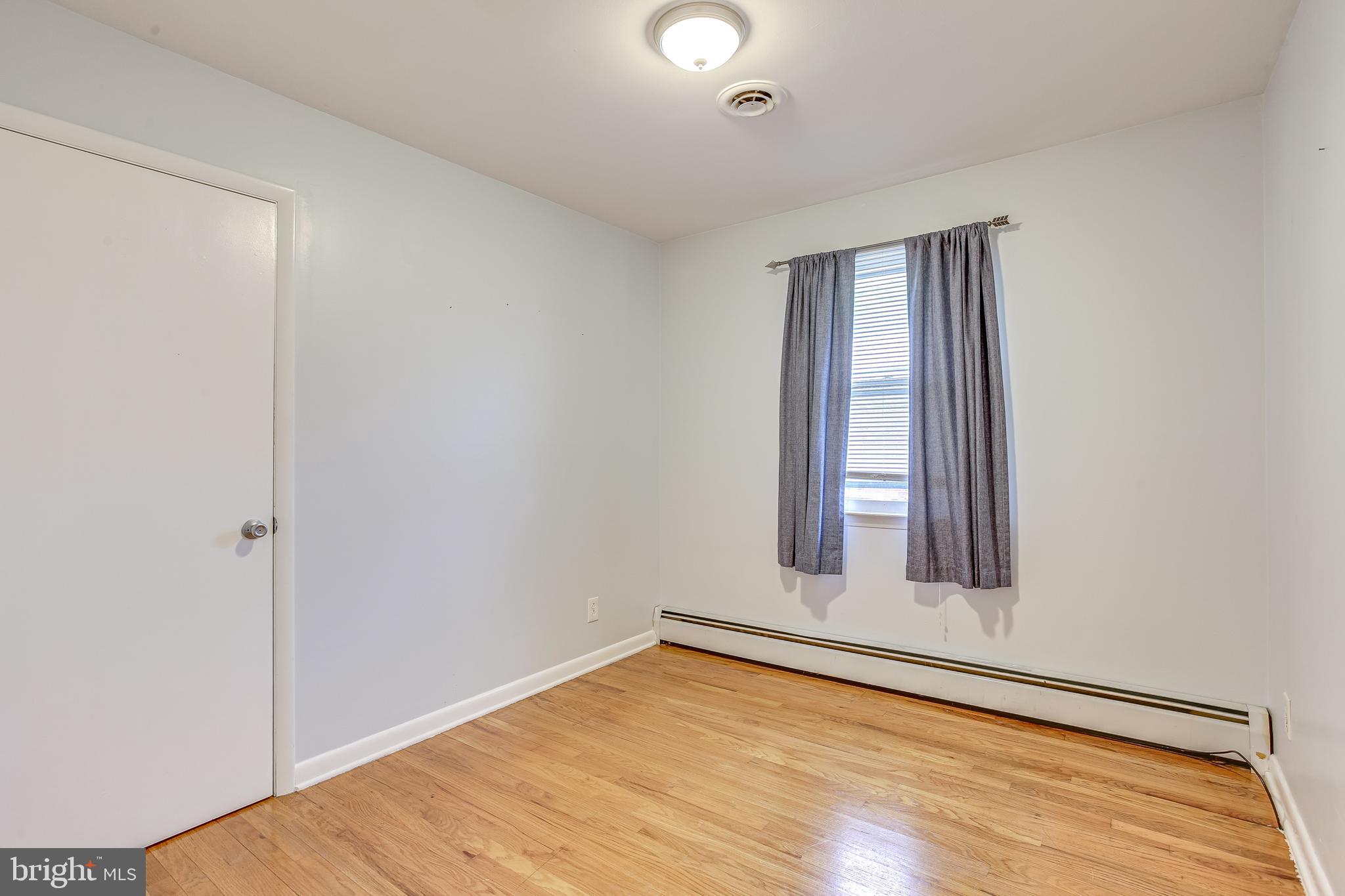 312 Savannah Road Baltimore, MD 21221 - Photo 14 of 29 Bedroom 2