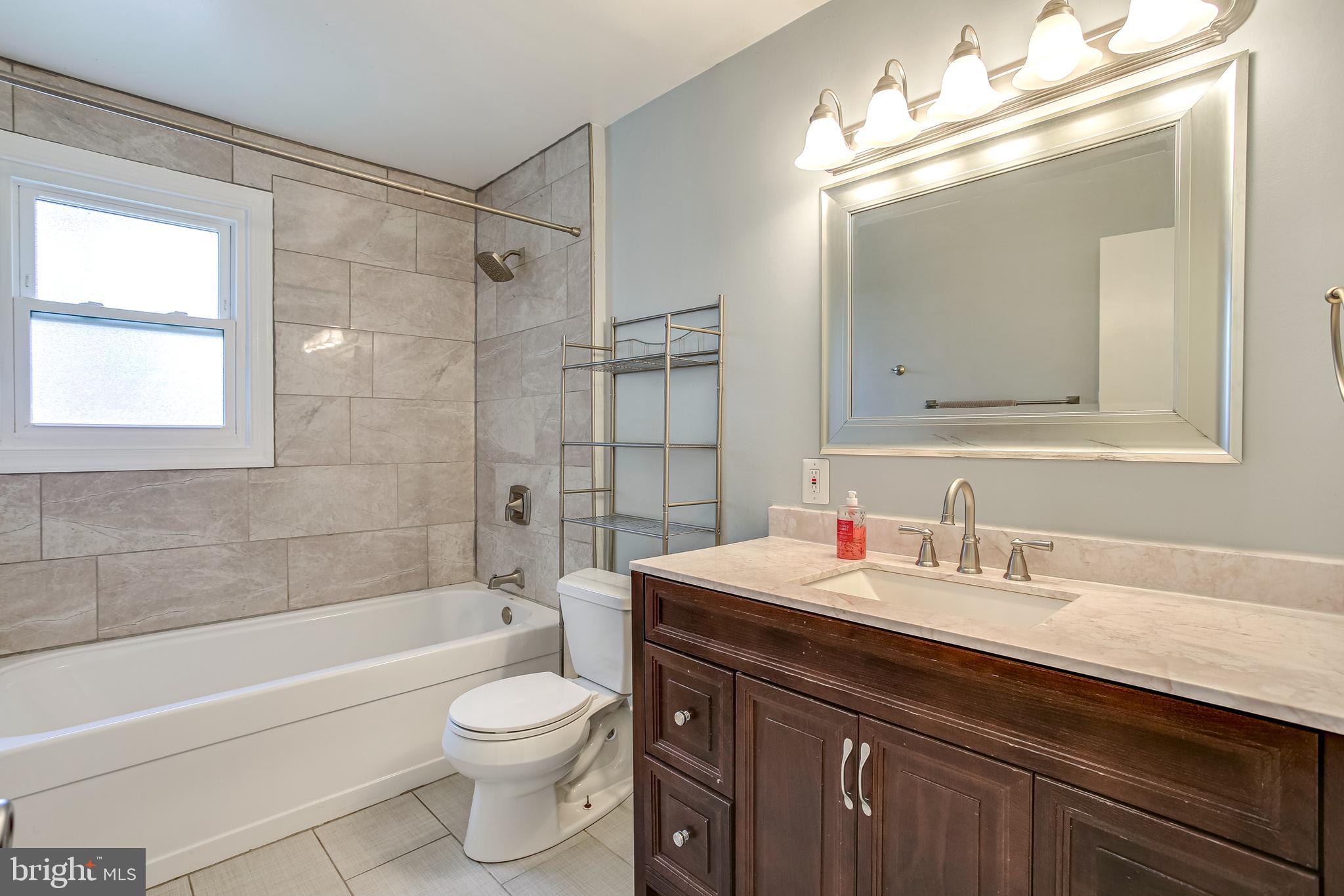 312 Savannah Road Baltimore, MD 21221 - Photo 16 of 29 Updated Full Bath