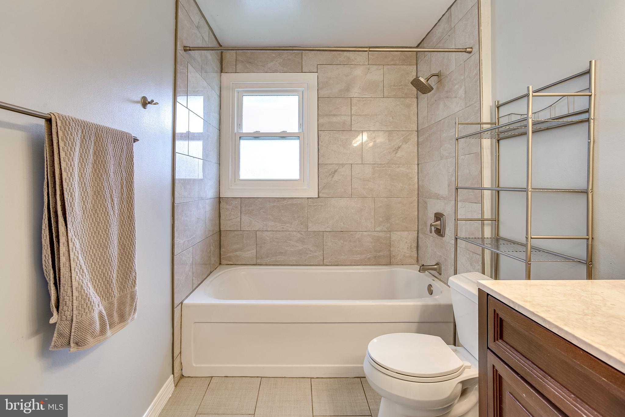 312 Savannah Road Baltimore, MD 21221 - Photo 17 of 29 Updated Full Bath