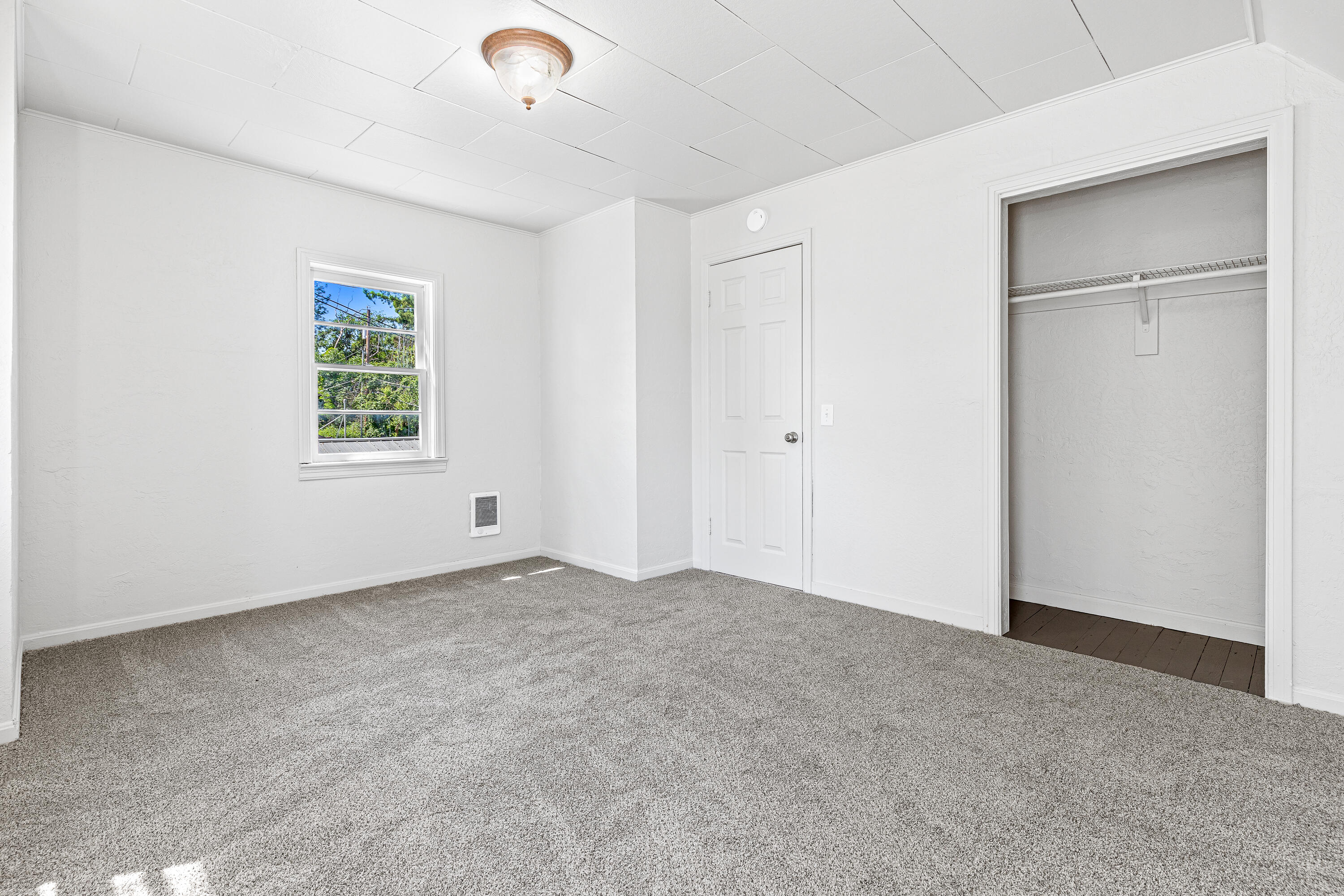 52 Oak Grove Road Medford, OR 97501 - Photo 31 of 41 9R9A9579
