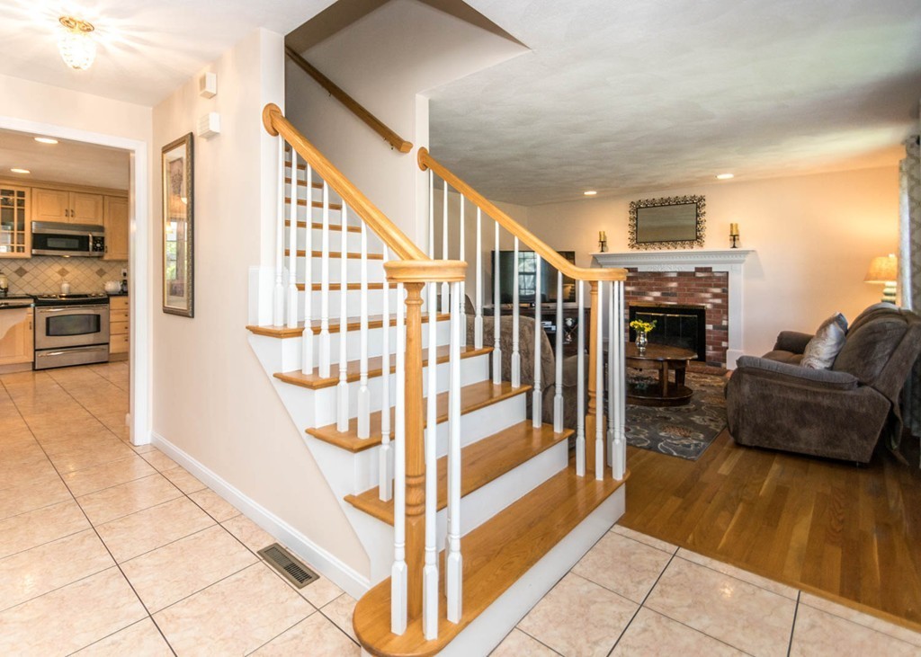 127 Raffaele Drive Waltham, MA 02452 - Photo 10 of 24 Gallery Image 10