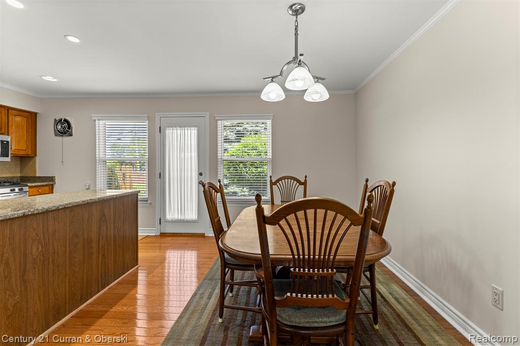 16485 Rudgate Street Southgate, MI 48195 - Photo 10 of 37