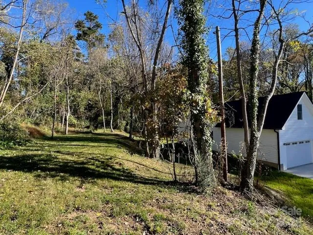 $512,500 | 14 Holcombe Road, Candler, NC 28715