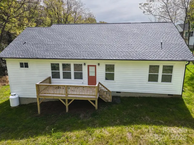 $512,500 | 14 Holcombe Road, Candler, NC 28715
