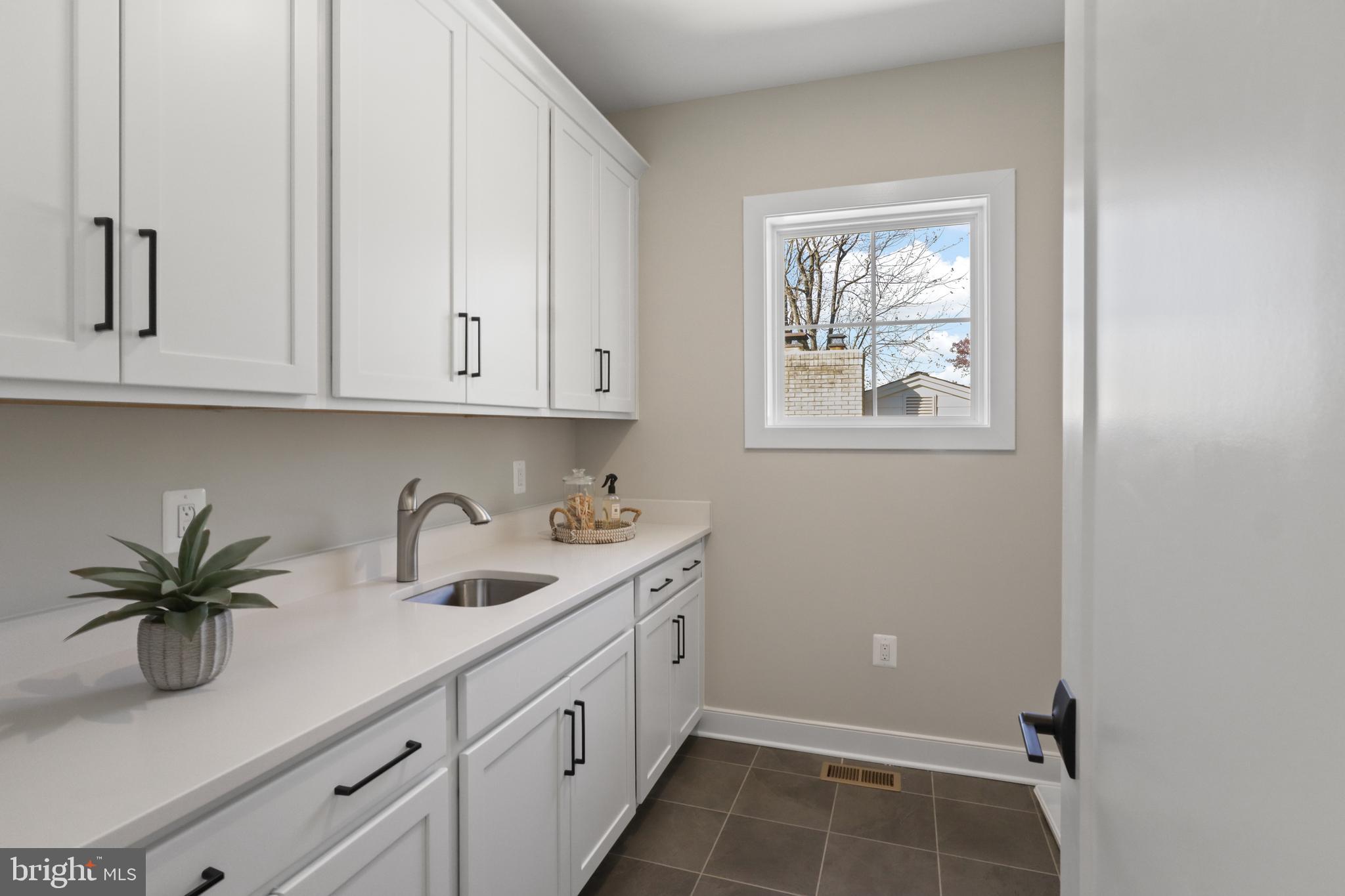 602 Kingsley Road Southwest Vienna, VA 22180 - Photo 40 of 79
