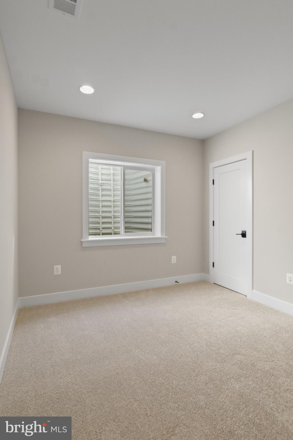 602 Kingsley Road Southwest Vienna, VA 22180 - Photo 78 of 79 a view of an empty room with a window