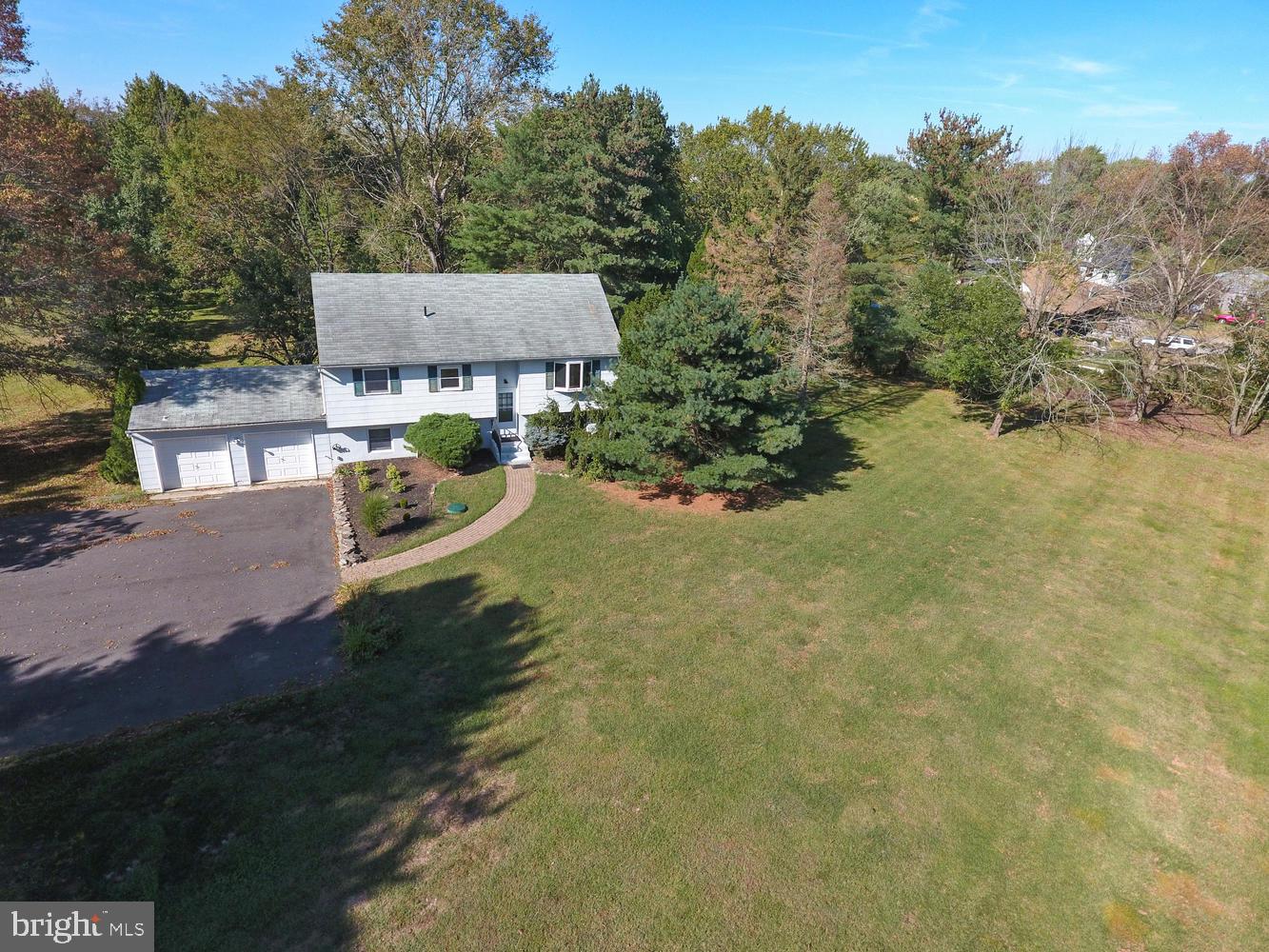 2439 Monmouth Road Jobstown, NJ 08041 - Photo 2 of 28 Front View