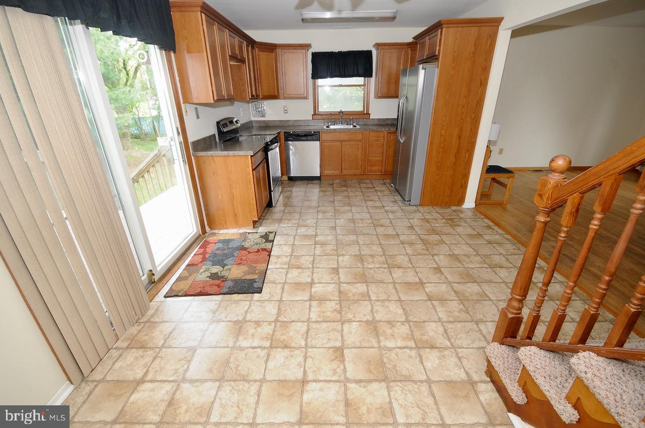 2439 Monmouth Road Jobstown, NJ 08041 - Photo 13 of 28 Eat In Kitchen