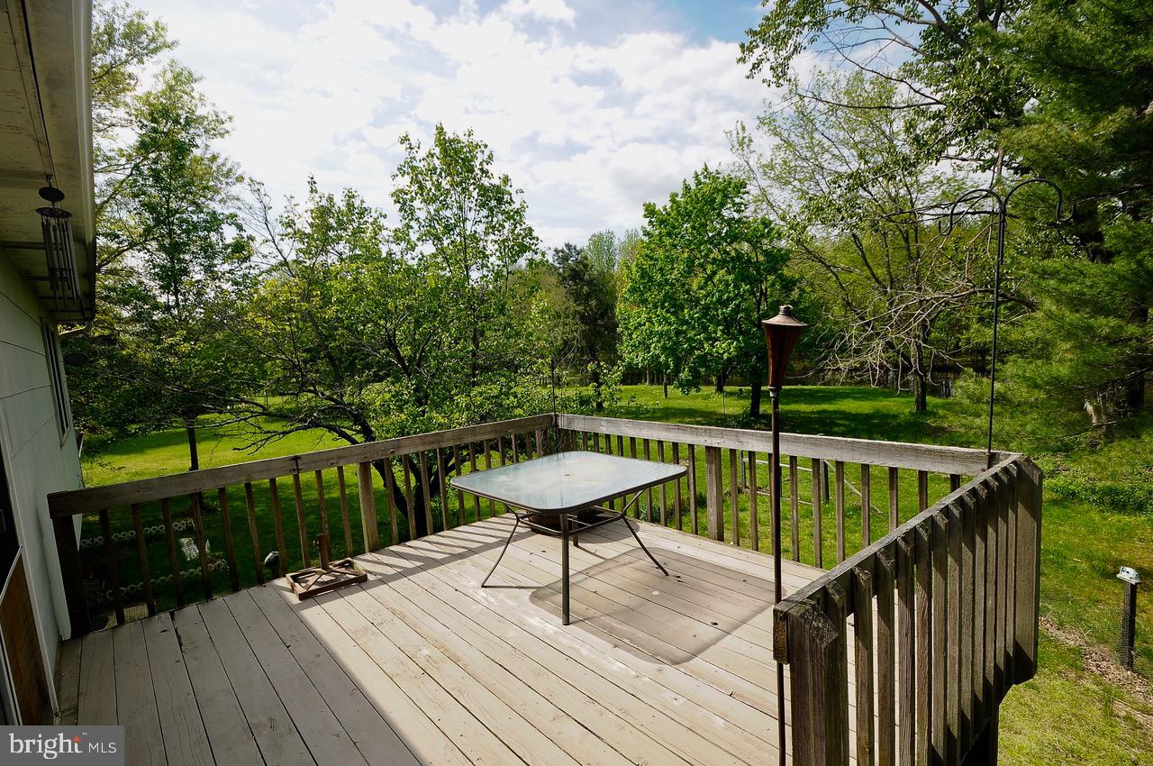 2439 Monmouth Road Jobstown, NJ 08041 - Photo 18 of 28 Back Deck