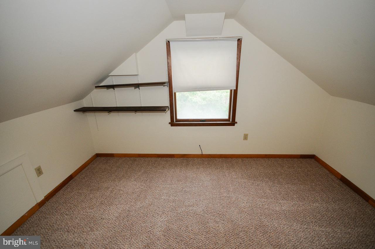 2439 Monmouth Road Jobstown, NJ 08041 - Photo 22 of 28 2nd Floor Bedroom 4