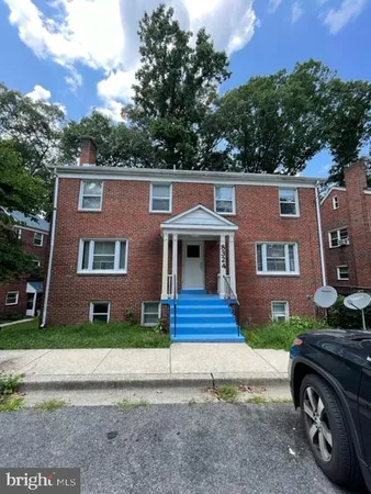 $1,224 | 8324 Roanoke Avenue, Unit 3, Takoma Park, MD 20912