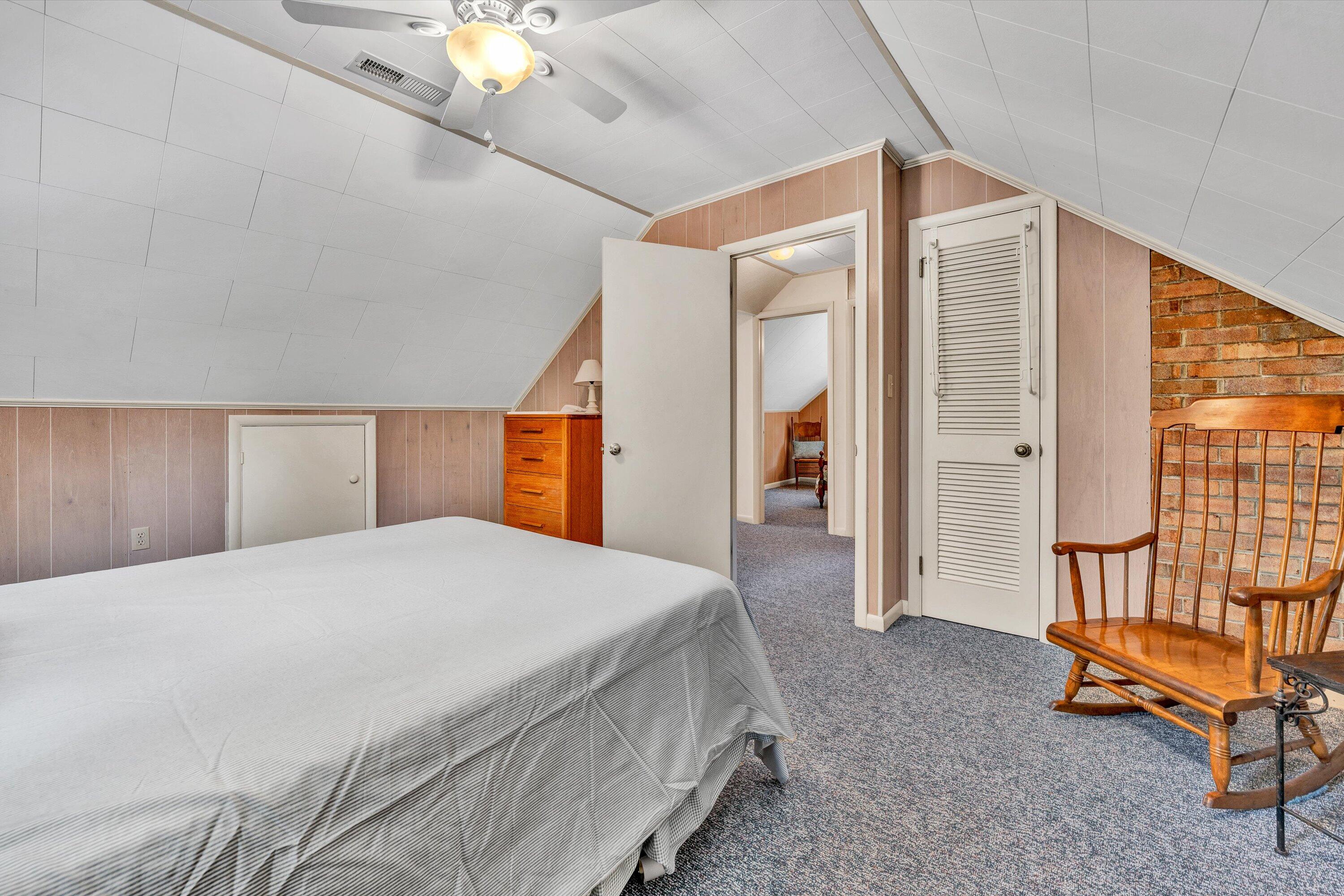 112 Mockingbird Hill Road Moneta, VA 24121 - Photo 27 of 63 33-DSC00226