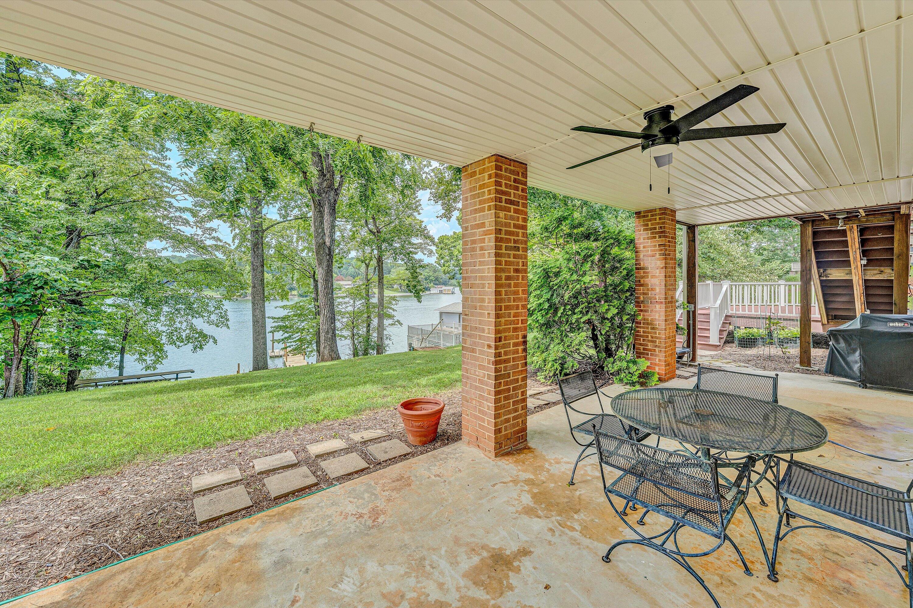 112 Mockingbird Hill Road Moneta, VA 24121 - Photo 37 of 63 Lower level patio